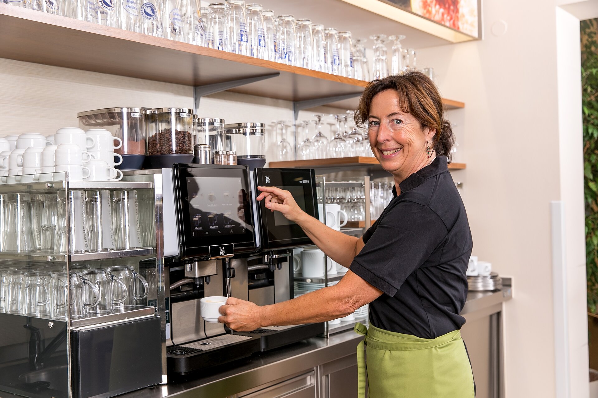 Mitarbeiter Cafeteria (w/m/d)